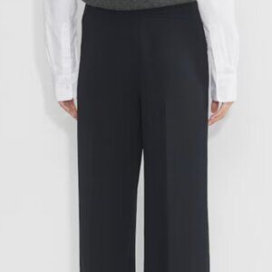 NWT Aritzia - The Effortless Pant™ - Crepette™